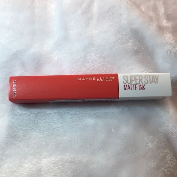 25 Heroine Maybelline Super Stay Matte Ink